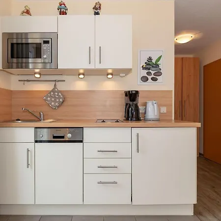 Yachthafenresidenz-wohnung-8409-869 Lejlighed
